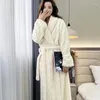 Vêtements de nuit pour femmes Peignoir en polaire Femmes Épaissir Robes chaudes Vêtements de maison thermique Hiver Automne Élégant Doux Confortable Robe de nuit Pyjamas