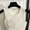 Canottiera corta estiva Canottiera di lusso da donna Canotta classica con logo a caldo con logo Decorazione Canottiera lavorata a maglia casual di moda Abbigliamento da donna firmato