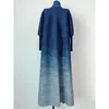Miyake veckad vårkvinnor Robe Coat Fashion Gradual Starry Sky Print Lång ärm Utökad Windbreaker Trench 240123