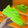 Designer Sneakers Schuhe Sneaker Schuhtrainer Männer Frauen Frauen Pflaumen Gummi mehrfarbige Rinder Leder lässige schwarze weiße grüne gelbe Limette Fluo lila grau