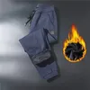 Calças masculinas inverno lambswool quente engrossar sweatpants homens corredores à prova de água calças casuais marca velo plus-size calças 240125