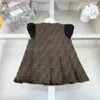 Luxo meninas agasalho vestido de bebê conjunto tamanho 100-150 ternos de festa cor sólida manga curta e carta impressa vestido camisola jan20