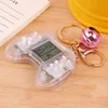 Mini handhållen bärbar gamepad -spelspelare retro spelkontrollbox nyckelring inbyggd i spelkontroll mini videospel konsol nyckel hängande leksak