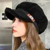 Berets inverno quente chapéu elegante à prova de vento octogonal para mulheres acessório ultra-grosso com design de borda curta outono