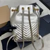 10A Mirror de calidad Bolsos de cubo de diseñador Fashion Mochila de cuero acolchado Gran capacidad Viaje Top Land Bagly