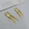 Designer Celins Jewelry Saijia 21 Nuovi orecchini geometrici con nappe Temperamento avanzato da donna Orecchini lunghi irregolari stile Celli liscio