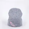 Berets Women And Men Cotton Beanies Hat Warm Snow Knitted Knit High Quality Crochet Winter Feather Embroidery Leaf Gorras