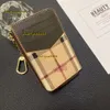 Nyckelringar Lanyards Fashion Ladies Designer Card Bag Keychain Double Coin Purse Kontrollerad Key Men's Driving Key Link Bag 2024 Designer Keychain Make Luxury Keychain