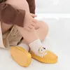 Primeiros caminhantes meninas meninos infantil criança meias dos desenhos animados nascido bebê antiderrapante couro macio socken sapatos bonito primavera algodão crianças piso