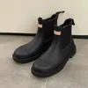 Bottes de pluie en caoutchouc Chaussons d'escalade Chasseurs Plate-forme de voyage en plein air Chaussures de luxe Designer Casual Chaussures Femmes Hommes Mocassins Cheville Neige Martin Boot Noir Botte d'hiver Chaussure de randonnée