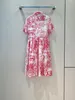 Robe longue robes de piste concepteur conçu de luxe bouton taille coupe robe imprimée animale 100% coton