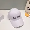 Ontwerper Vrouwen Geborduurde Baseball Cap Luxe Baseball Cap Pet Vrouwelijke Zomer Casual Honderd Nemen Bescherming Zonnehoed Retro Klassieke Dames