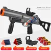 Tre Burst Grenade Blaster Soft Bullets Cool Shape Toy Gun Manual Kontinuerlig avfyrning Launcher Outdoor CS Prop Birthda