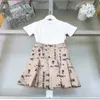 Varumärkesflickor Tracksuits Kids Dress Set Summer Suit Size 110-160 Kort ärm T-shirt och logotyptryck PLEATED KOT JAN20