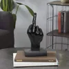 Personalized Resin Middle Finger Ornament Gesture Desktop Decor Art Crafts Ornaments Statue Figurine Sculpture Household Decors 240123