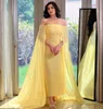 Abiti da ballo alla caviglia in chiffon giallo chiaro Collo a barca con spalle scoperte Avvolgente lungo 2024 Guaina araba Abito formale da sera elegante per le donne 2024