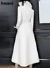 Nerazzurri Spring Runway Weißer langer Leder-Trenchcoat für Frauen Langarm Elegante Luxusmode Damenmäntel Designer 240119
