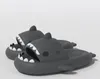 2024 Designer Shark Slippers Mens Womens Home EVA Couples Outdoor Indoor Living Fun Slippers Sandals Platform Slide