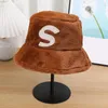 Berets Warm Fisherman Hat Winter Stylish Anti-slip Lady Bucket Cap