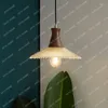 Lampy wiszące retro sufit lekkie jadalnia wejście balkonowe okno wykuszowe przejście mosiężne szklane żyrandol