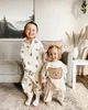 Bahar Bebek Bebek Karikatür Giyim Setleri Toddler Erkek Kızlar Uzun Kollu Sweatshirt Pantolon 2 PCS Takım Çocuk Sevimli Ayı Giysileri Seti 240118