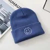 Basker leende motorhuv för kvinnor män pojkar flickor stickade vinter beanie unisex höst utomhus virka varmt huvudtäckning