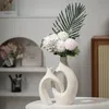 Capiron Luxury Decorative Ceramic Vase Home Descoration Accessories Nordic Flower Houseインテリアリビングルーム卓上現代アート240123