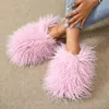 Pantofole con diapositive in peluche con piattaforma casual di design di spedizione gratuita Uomo Donna Mantieni caldo con peluche Suola super morbida di grandi dimensioni Sandali invernali piatti 36-49