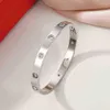 lettera braccialetto polsino bracciale designer vite bracciali cacciavite acciaio al titanio oro argento 4CZ trapano per donna uomo regalo festa d277Q