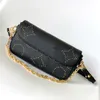 Дизайнерские сумки на ремне кошелек на цепочке Ivy Женские мини-сумки Модный кошелек через плечо Роскошная натуральная кожа Пакет подмышек M83026