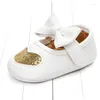 Chaussures de princesse pour bébés, Style commerce extérieur, un cœur, quatre couleurs, amour, vente en gros, 0876