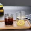 Großhandel mit handgefertigten gestreiften Wassergläsern aus Glas und Herstellern von Whiskygläsern