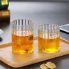 Großhandel mit handgefertigten gestreiften Wassergläsern aus Glas und Herstellern von Whiskygläsern