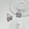 Boucles d'oreilles en métal cerise pour femmes, jolies boucles d'oreilles européennes et américaines, tendance, arrivages 2024, bijoux à la mode, cadeaux de fête, vente en gros