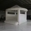 Atacado 10x10FT completo PVC Casamento Castelo Bouncy Inflável Jumping Bed Bounce House jumper branco bouncer house Para Diversão crianças brinquedos Dentro Ao Ar Livre com ventilador