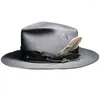 Berets chapéu adulto liso com decoração de penas elegante festa de máscaras homem