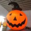Hurtowe sprzedaż niedrogich gigantycznych na świeżym powietrzu Halloweenowe inflatibowane dekoracje dyni z czarnym kapeluszem