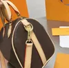 حقائب اليد totewomen bag crossbody الأزهار سعة كبيرة تحمل هدايا اثنين من الحجم الأزياء قفل اليدين