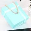 Bracelets de marque de créateurs Designer pour femmes Lettre de diamant Conception Bracelet Boîte de bijoux de meilleure qualité Box 3 couleurs très bien