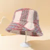 Berets Lady Winter Cap Stylish Women's Fisherman Hat Plush Windproof Foldable Bucket For Travel Top Headwear Round Brim