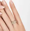 Nytt mode Simple European och American Style Pair Ring Four Row Diamond Ring Fashion Simple Women's Ring