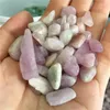 Dekorativa figurer 100g Vacker naturlig Kunzite Tumbled Stone Purple Crystal Healing Prov Mineraler Hem Desk Aquarium Decoration