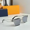 2024Fashion Designer capable métal ovale petit cadre lunettes de soleil pour hommes et femmes sauvages lunettes de soleil de photographie de rue en plein air pour les conducteurs de lunettes de soleil d'affaires nouveau