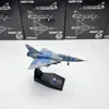 1/100 francuski Dassault Mirage 2000 Model samolotu z stojakiem na wyświetlacz Wysokie symulacje dla dzieci kolekcja zabawek dla dzieci 240118