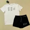 Herrspårssuits Summer Designer Mens Set Women Jogger Sweatshirts Sport Sporting Suit Män Kort ärm Svettdräkter