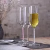 Kieliszki do wina 2pcs Zestaw ślubny w stylu europejskim Diamentowy borokrzemowy szklany szampan champagne para walentynkowe prezenty 260 ml