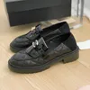 Dubbel bokstav ryggsäck spänne designer loafers klädskor 8a kvalitet kvinnor lyxiga äkta läder casual skor varumärke mode lady platt fritid sko formell scarpe