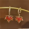 Stud Français Vintage cristal Zircon rouge feuille d'érable boucles d'oreilles pour femmes tempérament strass gland boucles d'oreilles Bijoux de fête Bijoux cadeau YQ240129