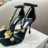 Sandale de luxe 3d Floral or orchidée chaussures à talons hauts pour les femmes début du printemps été femmes nouveau bout carré avec sandales soirée en soie meilleures chaussures simples