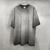 Herrdesigners t skjortor sommar mode kort ärm toppar bokstav bomull tshirts kläder stekt färg på baksidan för att göra gammal tvättskjorta storlek s-2xl